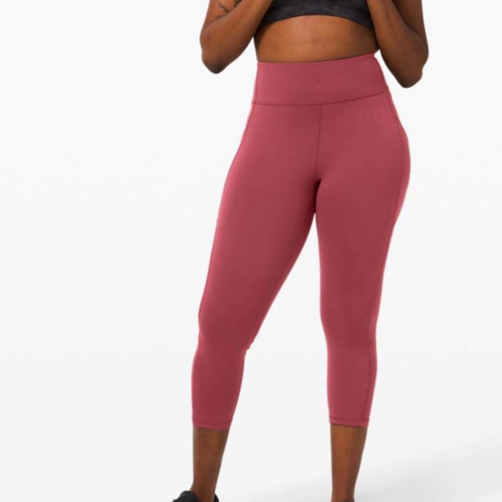 Lululemon Invigorate High-Rise Crop 23"